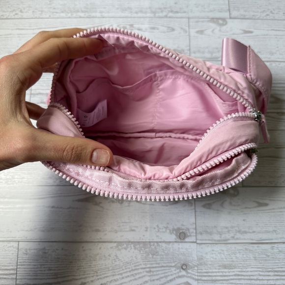 WILO Pale Pink Crossbody Belt Bag - Picture 6 of 8